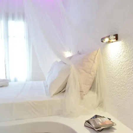 Apartment Lofts *